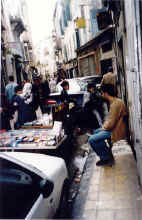 Scene de rue 1.jpg (25225 octets)