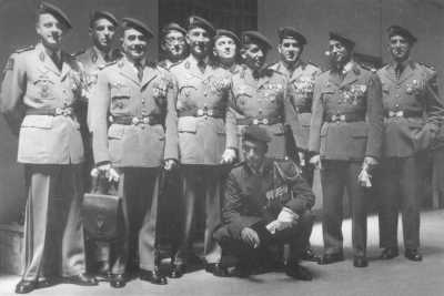  Le PUTSCH 
Les Officiers du 1er REP 
---- 
Michel BESINEAU  
Estoup 
Rubin de Cervin 
Bonelli 
Carrete 
Coiquaud 
Cattelotte 
Borel 
Ysquierdo

