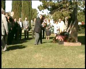  MARIGNANE 
1er Novembre 2005
----
SIMONPIERI, le Maire de MARIGNAGNE
