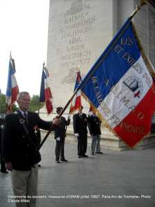  PARIS ARC de TRIOMPHE 
----- 
4 juillet 2001 
Lieutenant BAECKROOT
