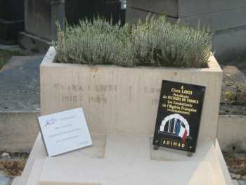  La Tombe de Clara LANZI
au PERE LACHAISE

