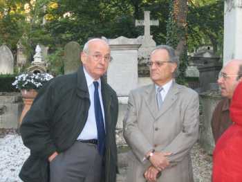  Souvenir sur la tombe de Clara LANZI
