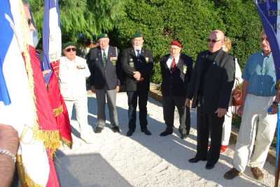 GIENS - 2010
Inauguration du square
du Bachaga BOUALEM