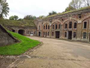  MARLY la FORET 
---- 
Le Fort du TROU d'ENFER
