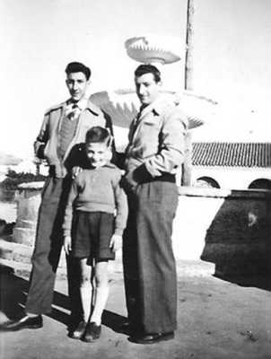  TENES - 1950
---- 
 Louis XICLUNA  
Daniel MANSION
Pierre LASSUS
