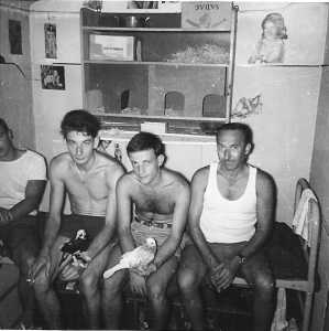  Camp de Thol en 1963 
---- 
Jean-Pierre ANCEY 
  Daniel MANSION  
un Oranais
