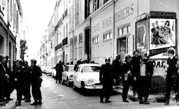  Combats de rue dans ALGER 
