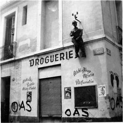La potence avec le garde mobile
