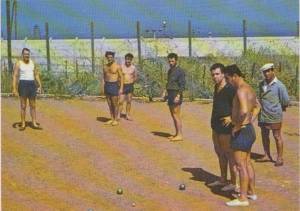 Photo-titre pour cet album: Le Camp de PAUL-CAZELLES