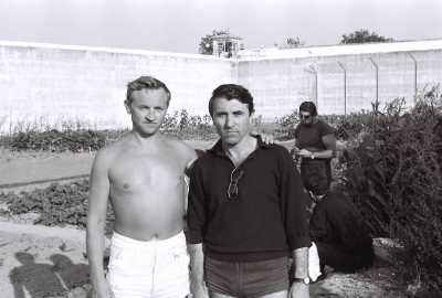Lajos MARTON
 Armand BELVISI 
Roland TALTAVULL
dans le potager