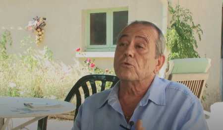  Robert SAUCOURT 

