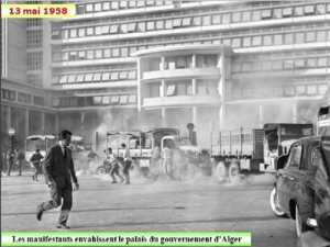  13 mai 1958 au forum
