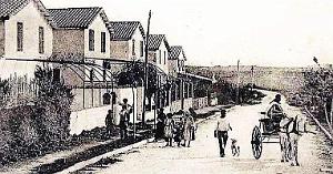 2364- La Perouse - Rue Principale2