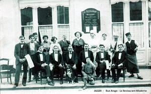 Alger - Rue Arago 2 - Restaurant Moderne