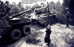 Bedeau - 9e Hussards - Char Basque en Panne