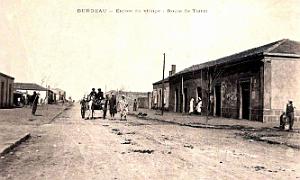 Burdeau - Entree du Village - Route de Tiaret