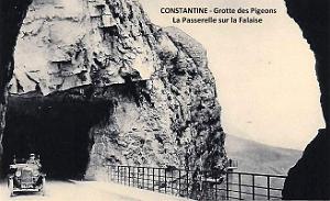 Constantine - Passerelle devant la Grotte des Pigeons