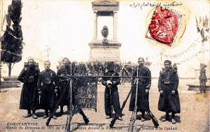 Constantine - Tombeau des Braves - Drapeau 3e Zouaves
