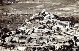 Constantine - Vue aerienne - Monument aux Morts et Hopital Civil