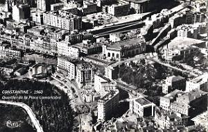 Constantine - Vue aerienne - Quartier de la Place Lamoriciere - 1950