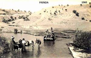 Frenda - Jeep traversant l'oued - 1960