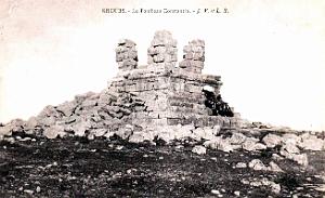 Kroubs - Tombeau Constantin