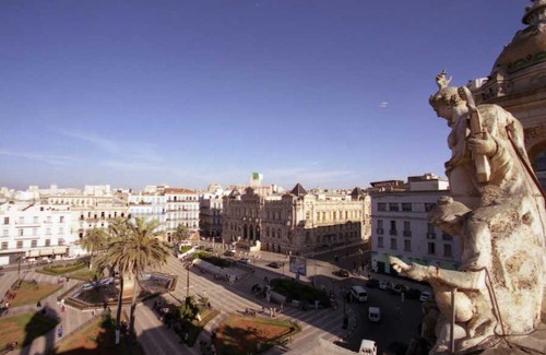 Place
 d'armes vue du haut du Th��tre