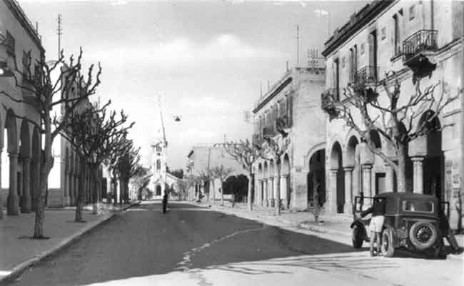 carte postale d'Arlette Muscat Crois�, reproduction interdite sans son autorisation